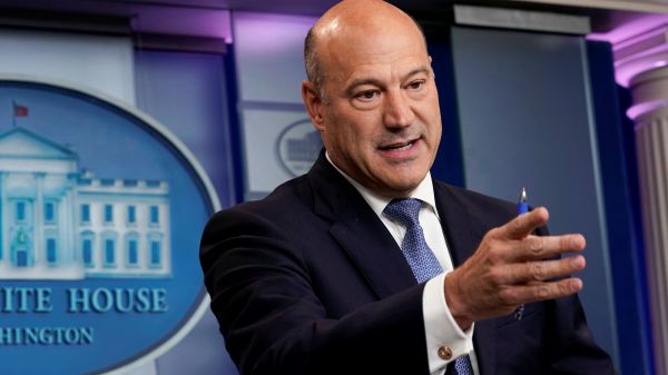 104740646-RTS1EBAF-gary-cohn.600x337.jpg