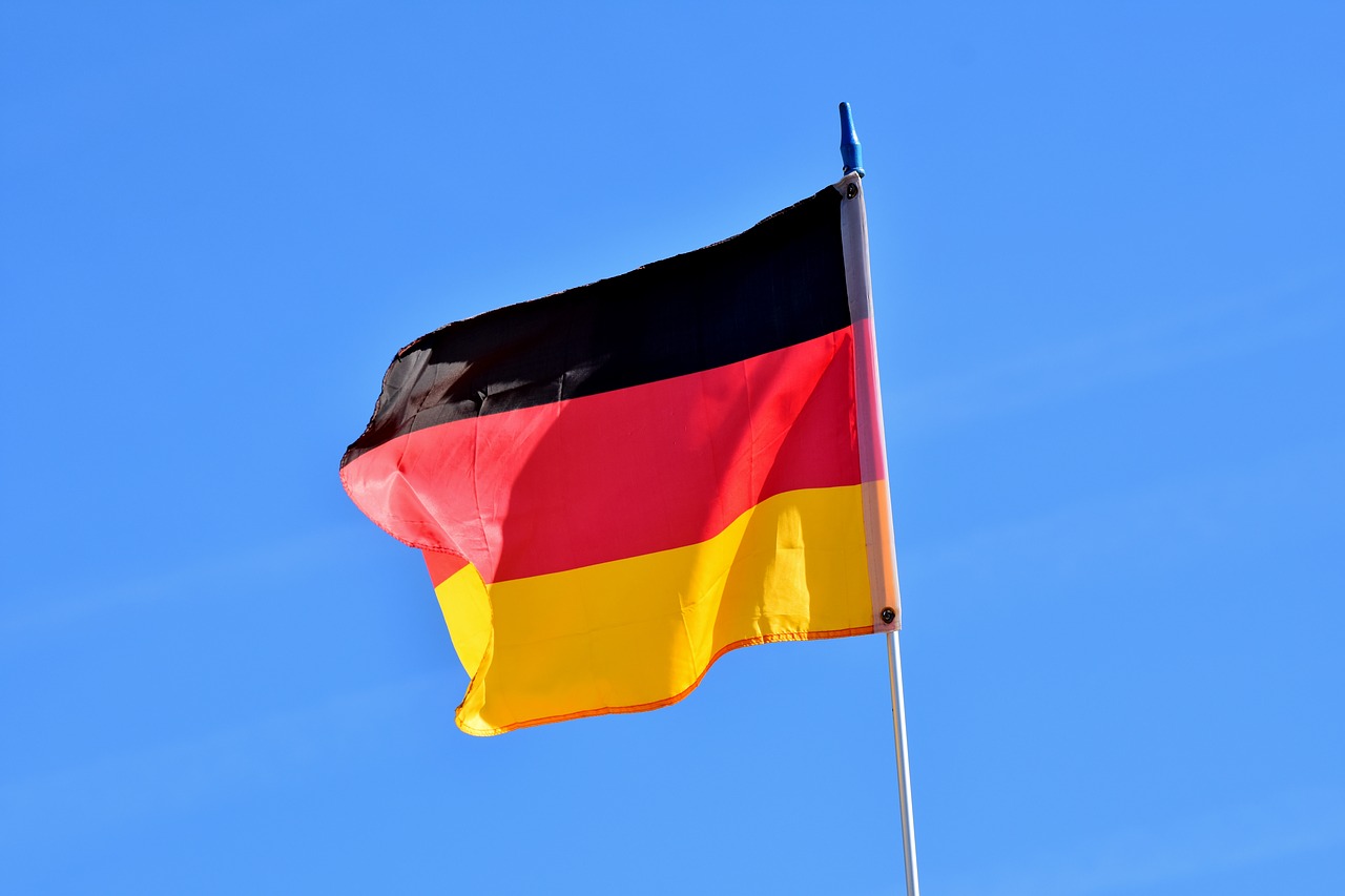 flag-3585157_1280.jpg