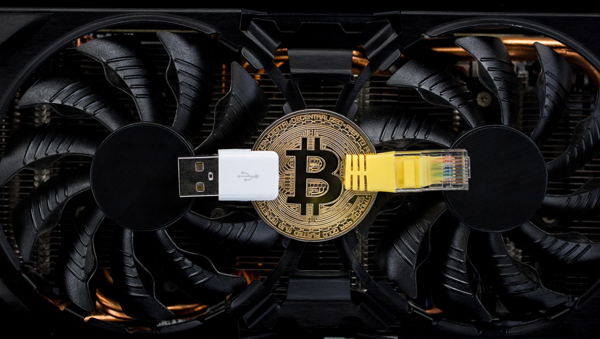 bitcoin-3171918_1920.jpg