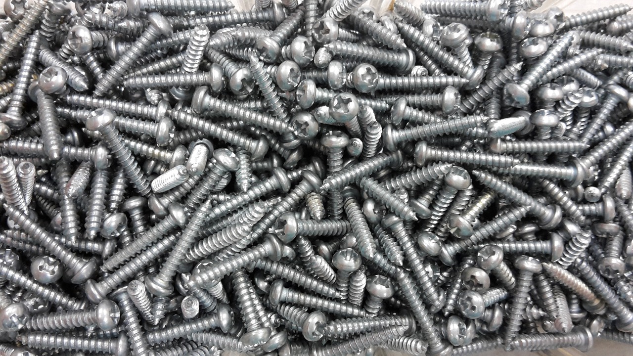 screw-1052508_1280.jpg